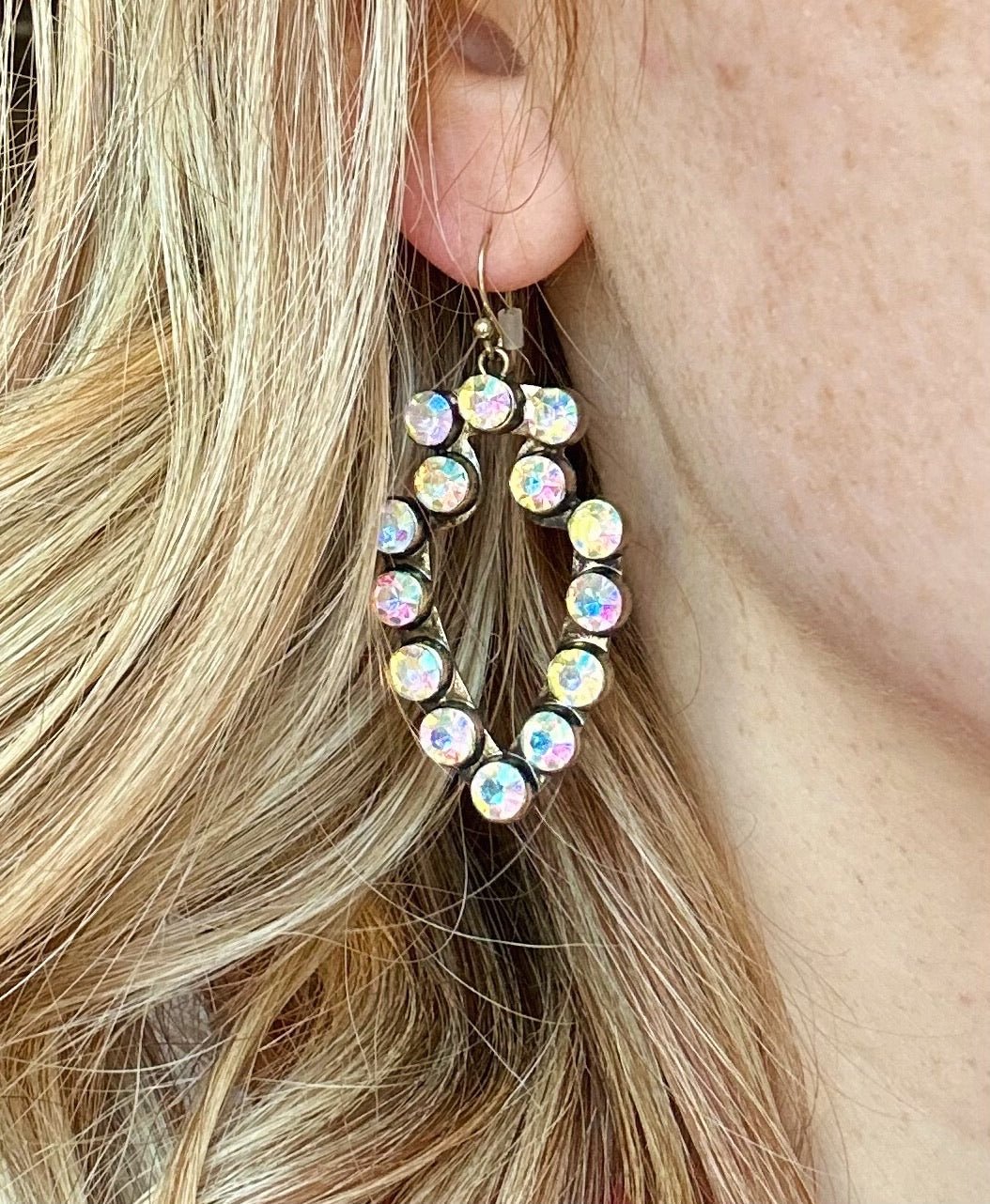 Chunky Rhinestone Arrowhead Earrings - Amelia's Boutique