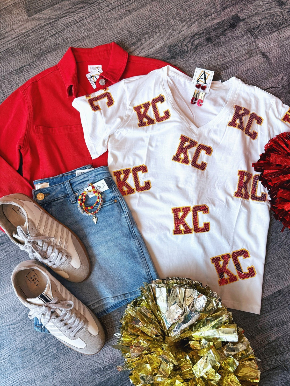 Scattered KC Tee - Queen of Sparkles X Amelia's Boutique - Amelia's Boutique