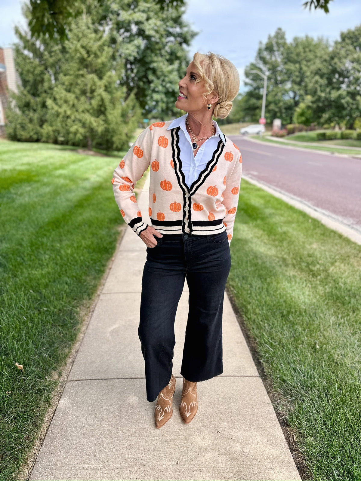 Schiffer Button Down in White - Amelia's Boutique