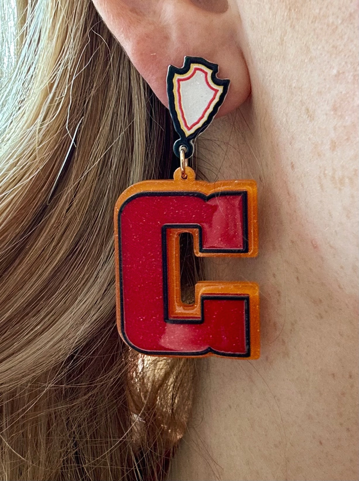 KC Acrylic Dangle Earrings - Amelia's Boutique