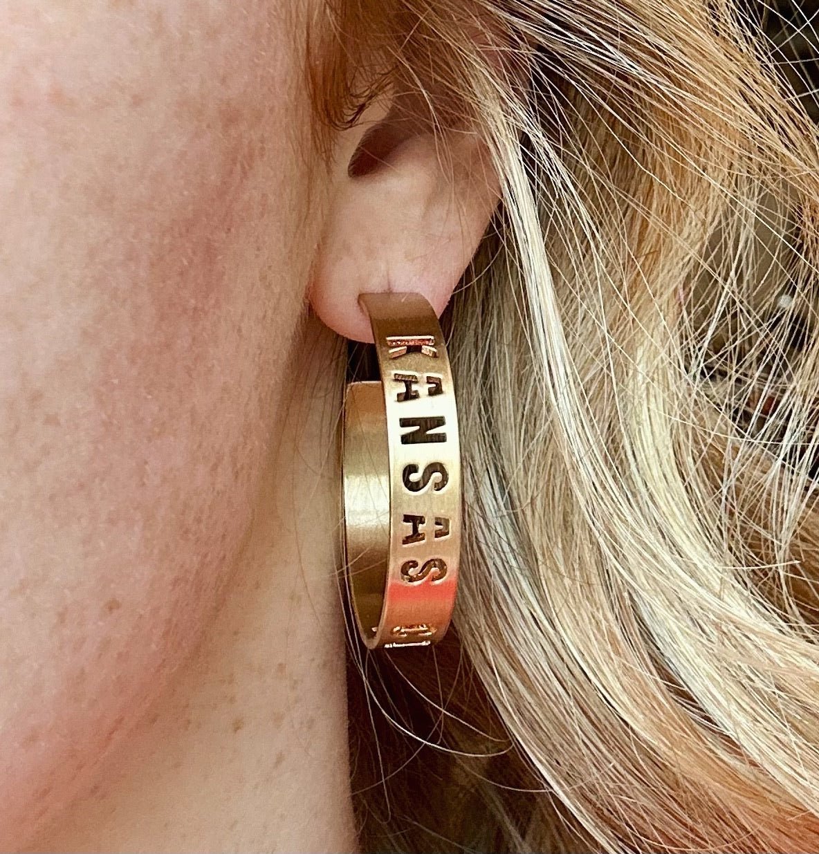 Matte Gold Medium Kansas City Cutout Hoops - Amelia's Boutique