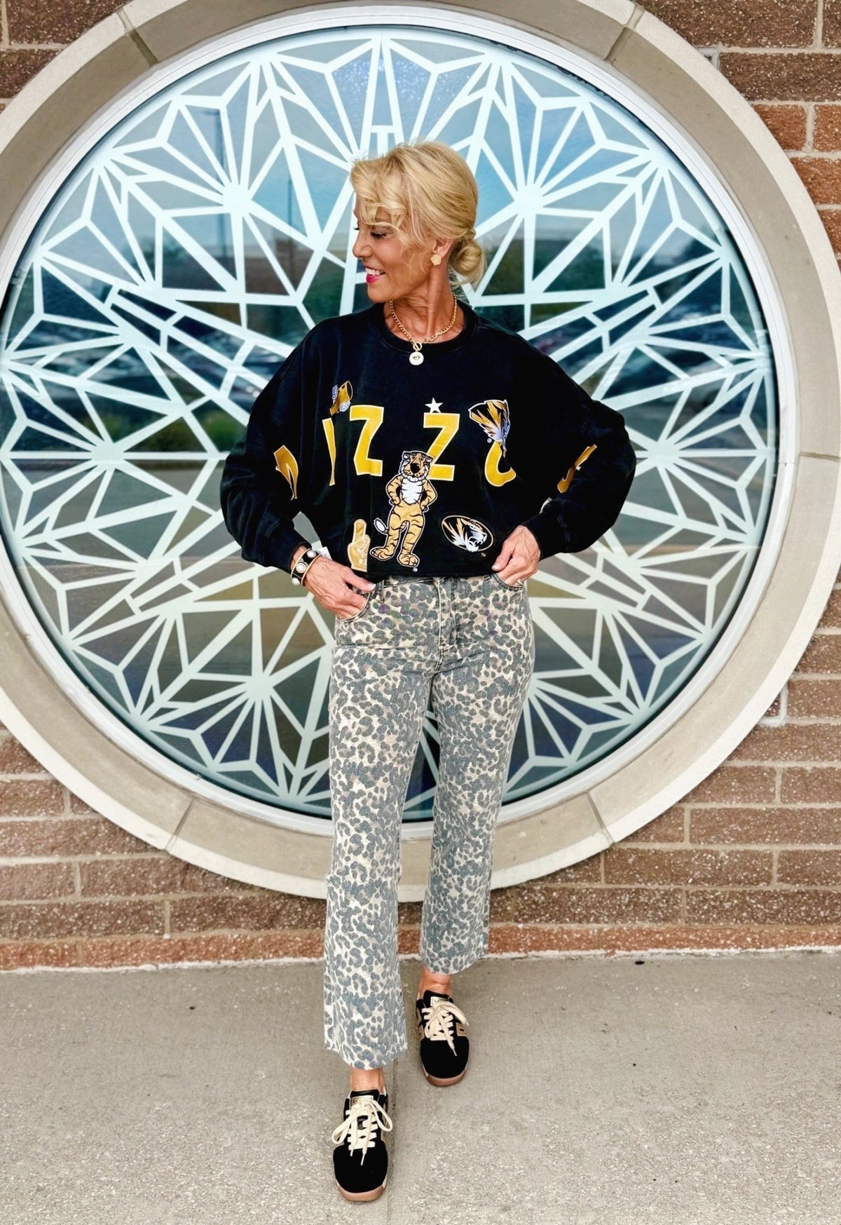 Licensed Mizzou Crop Sweatshirt - Amelia's Boutique