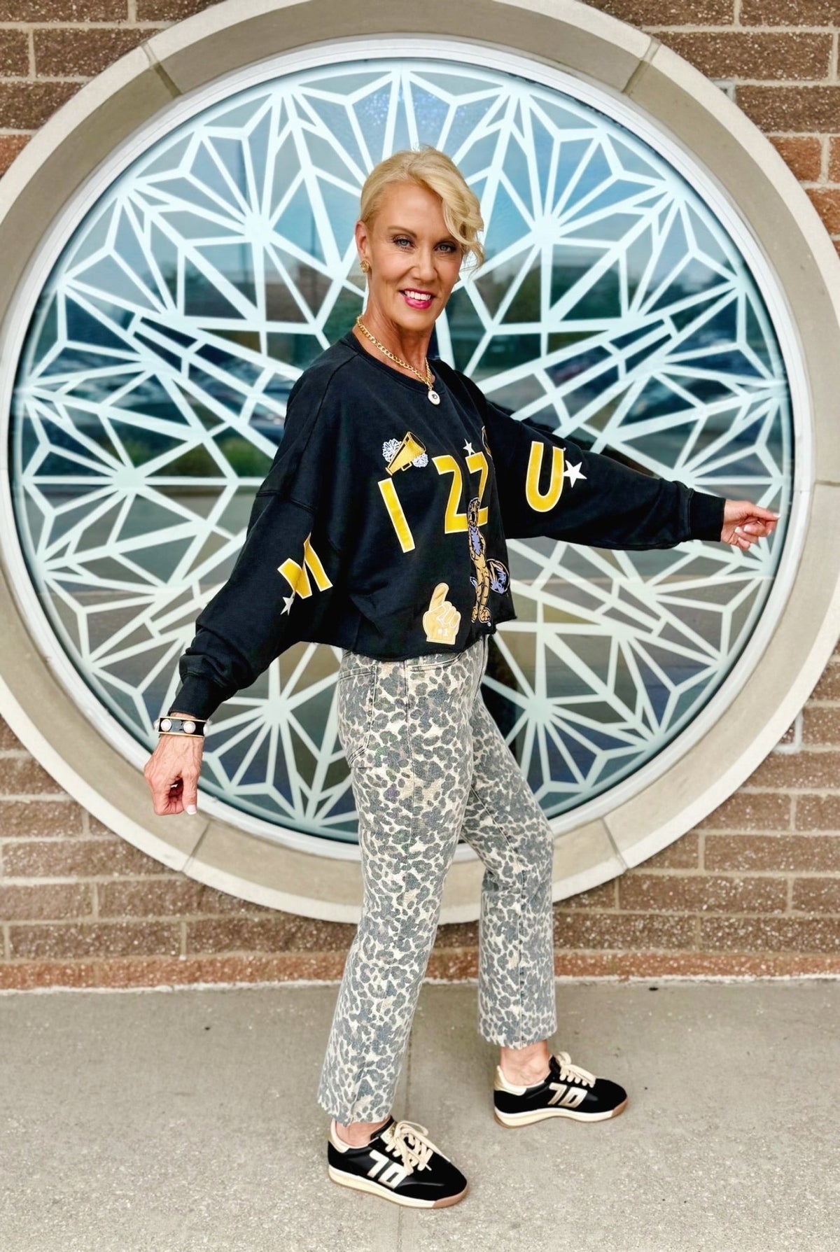 Licensed Mizzou Crop Sweatshirt - Amelia's Boutique